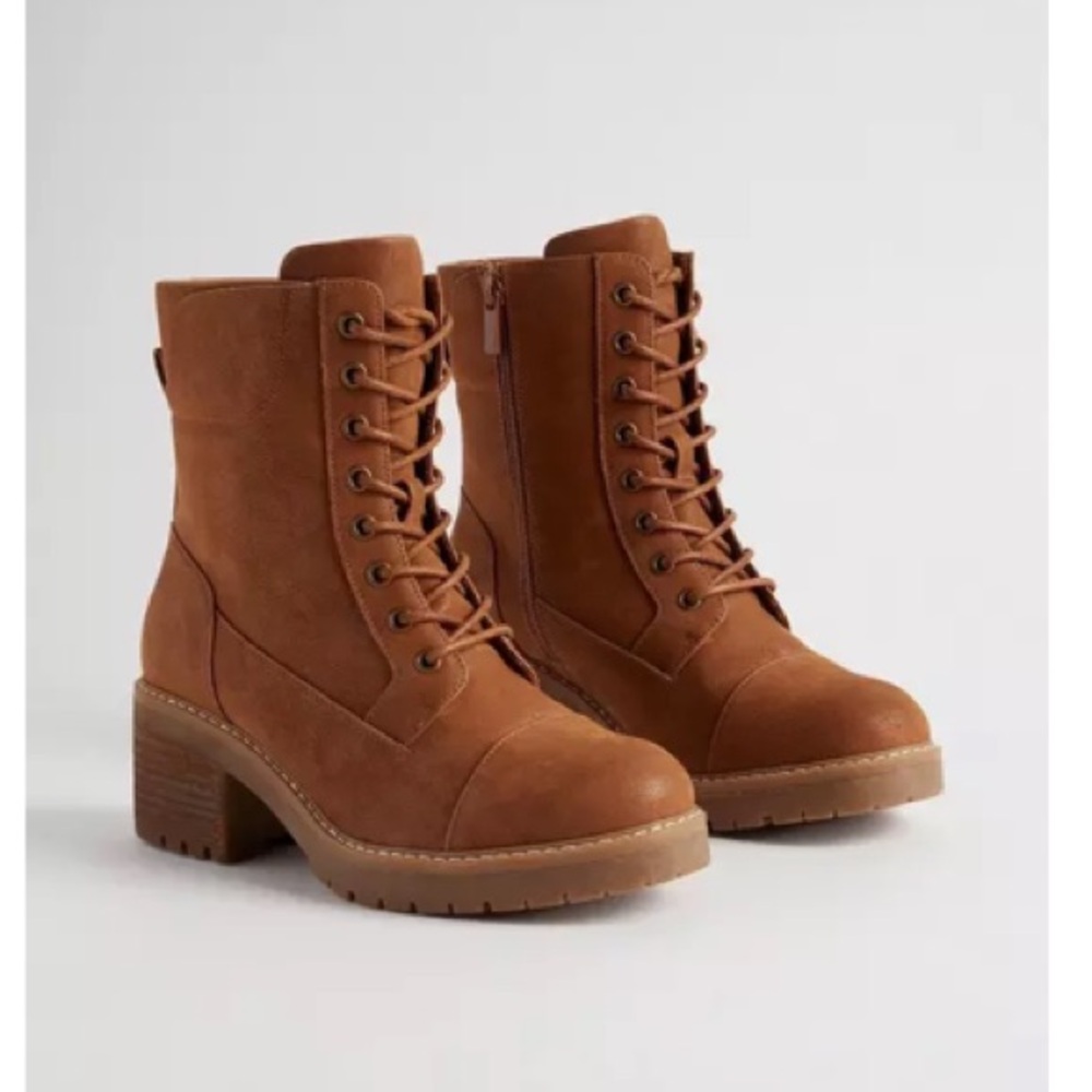 NWT TORRID Heeled Moto Bootie 10WW